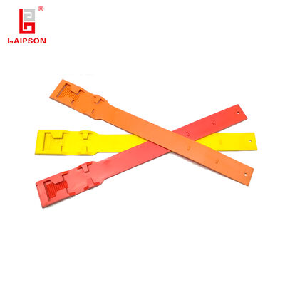 Weather Resistant Cattle Ear Tags Designed To Withstand Outdoor Conditions With Strong Pull Force And Installation Tests